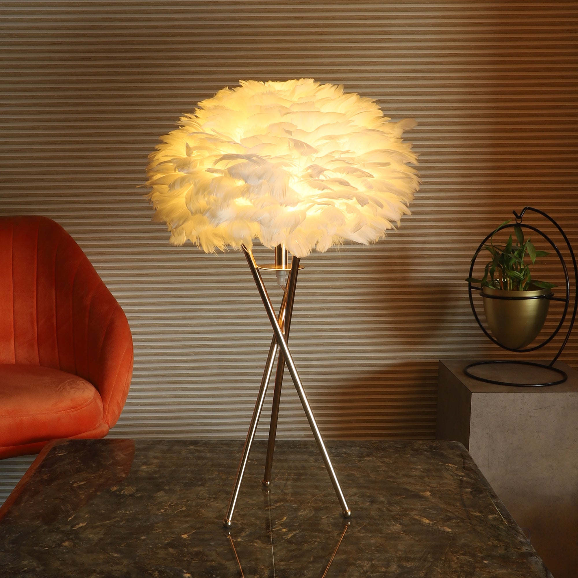 OSTRICH WHITE TABLE - imperial emporio