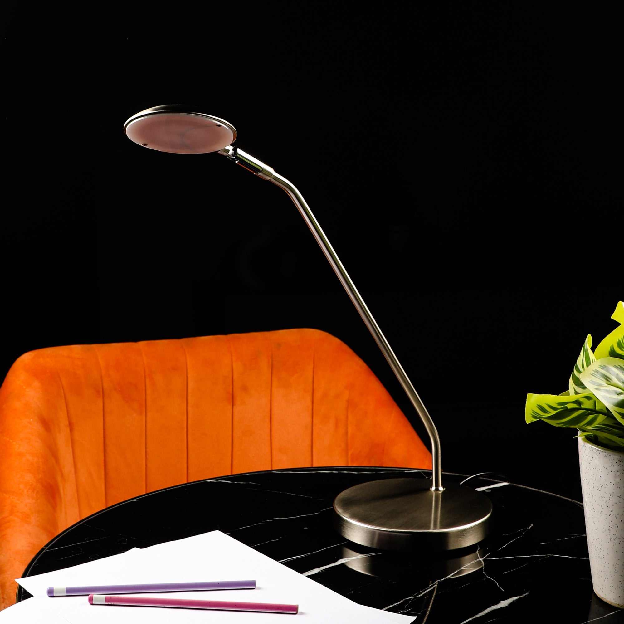 THE SLEEK - imperial emporio