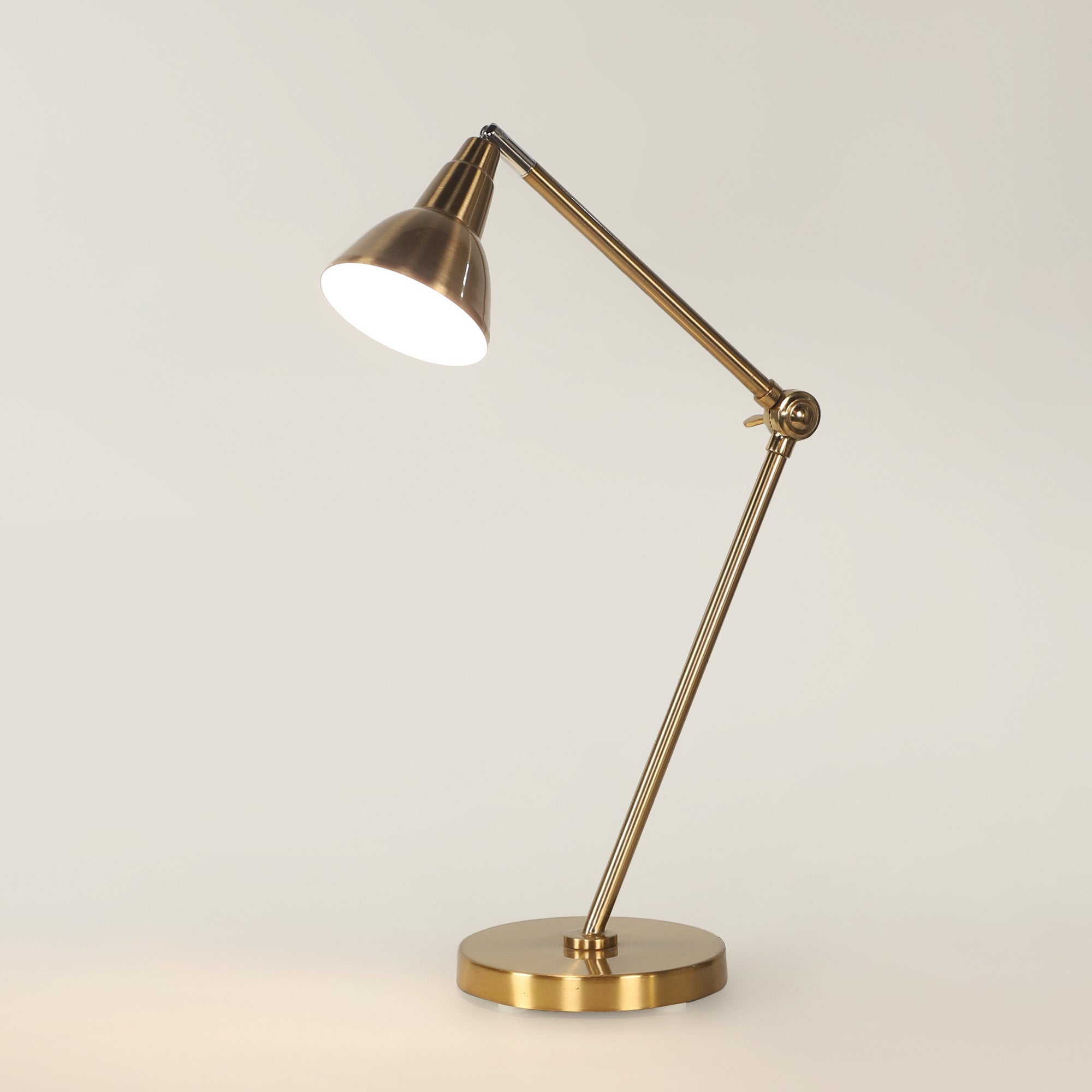 ANTIQUE REED - imperial emporio