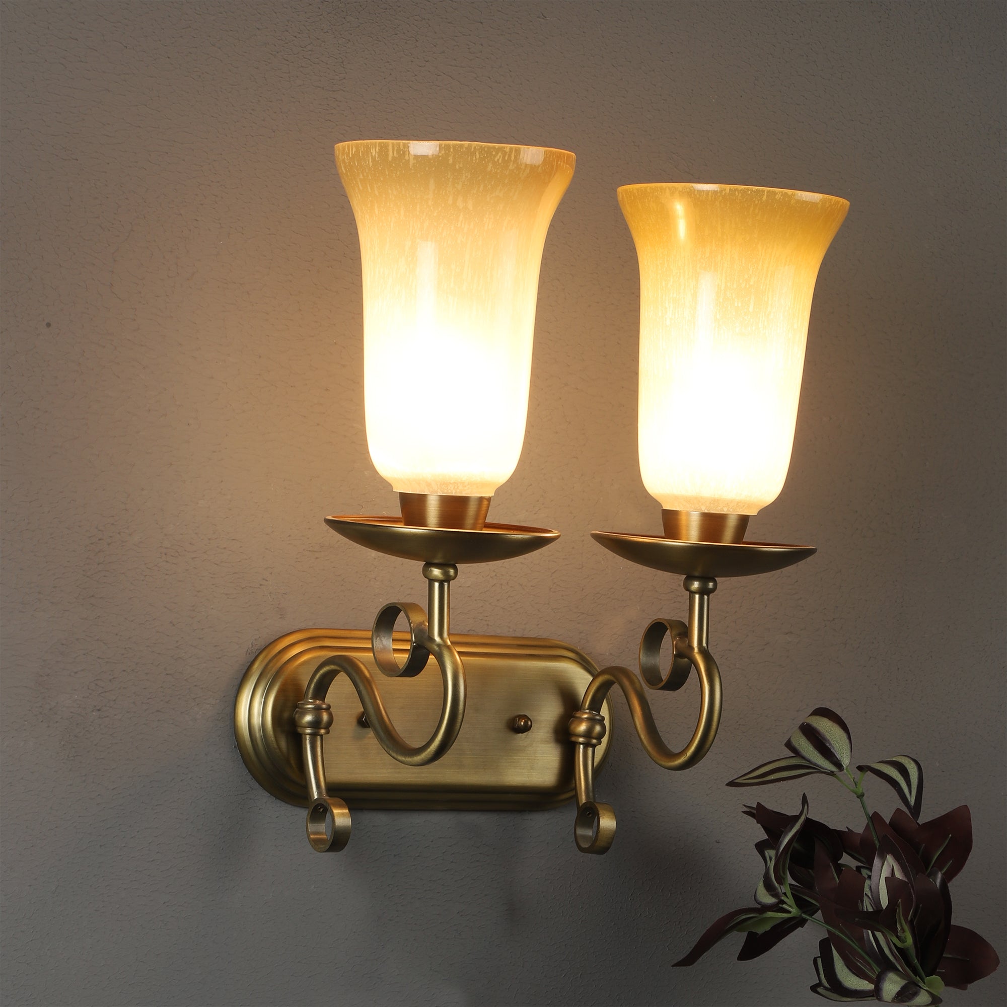 NEPOLEON LAMP