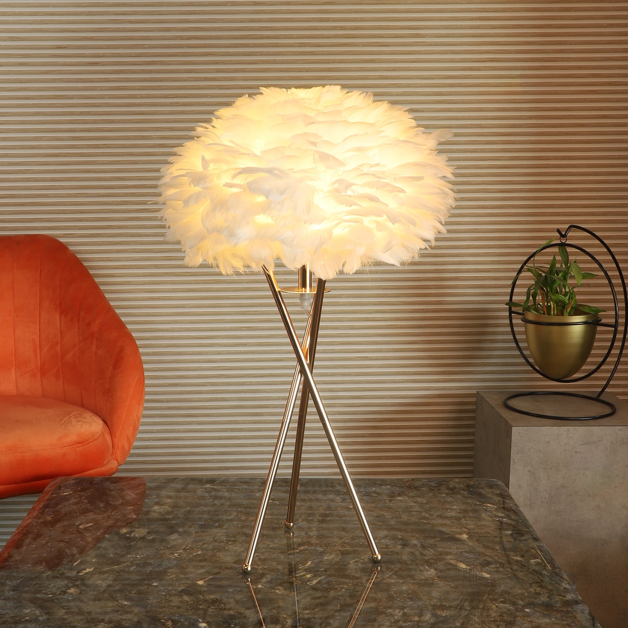 OSTRICH WHITE TABLE - imperial emporio