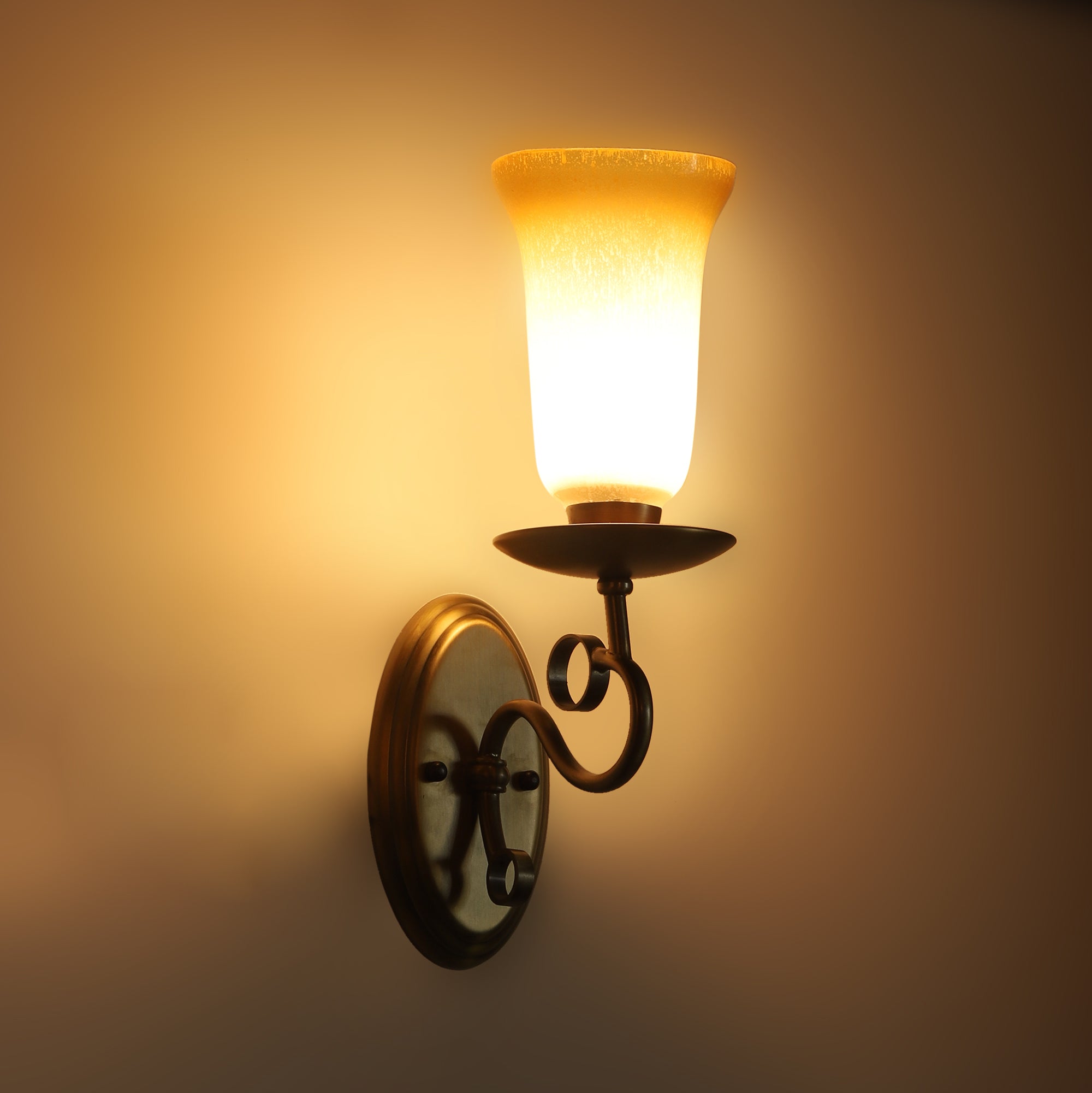 NEPOLEAN LAMP - 1