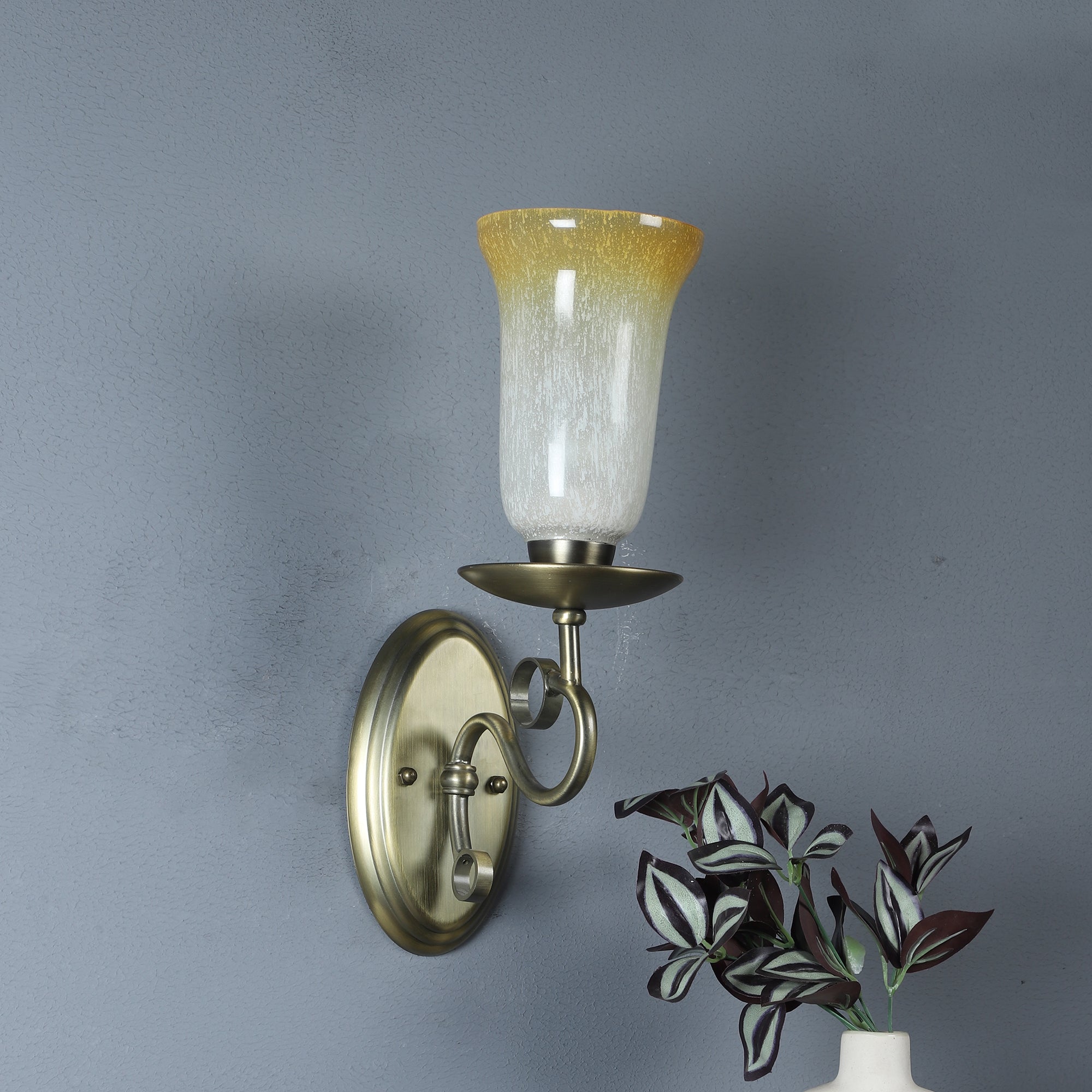 NEPOLEAN LAMP - 1